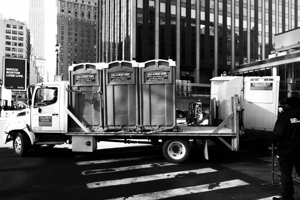 Best Porta potty rental near me  in South Pekin, IL